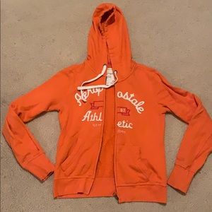 Zip sweatshirt